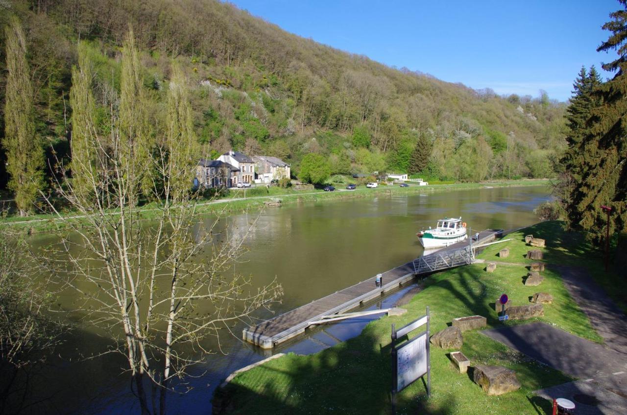 Holiday home Le Doux Rivage, Proche De Charleville, Jardin Et Acces A La Voie Verte