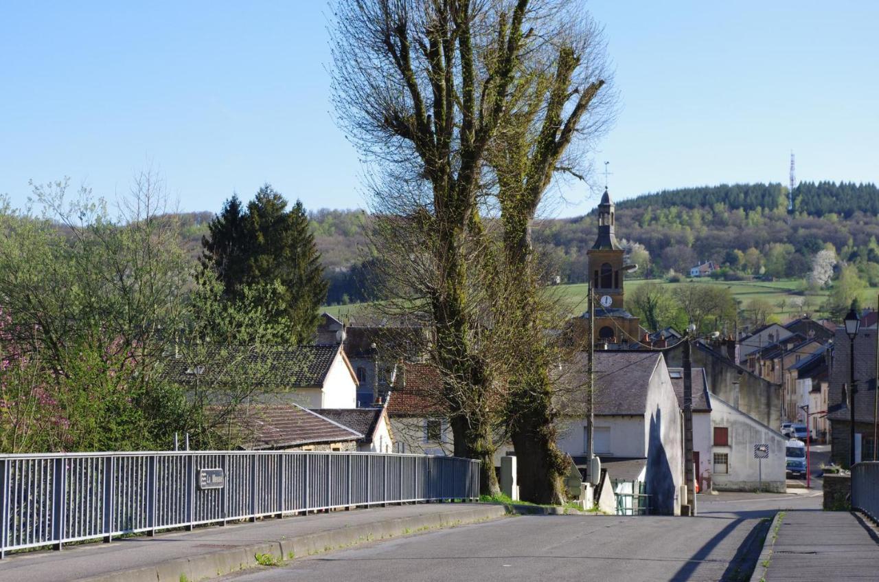 Le Doux Rivage, Proche De Charleville, Jardin Et Acces A La Voie Verte *